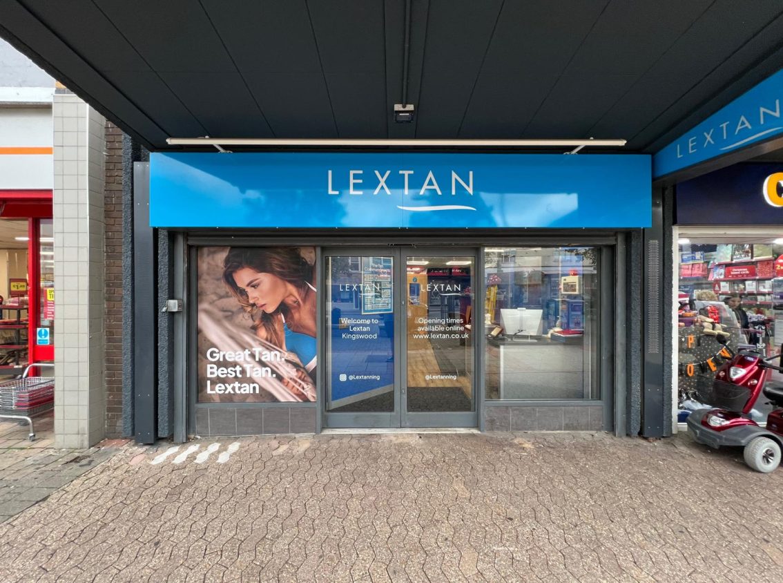 BRS-KNG Front Lextan Bristol (Kingswood)